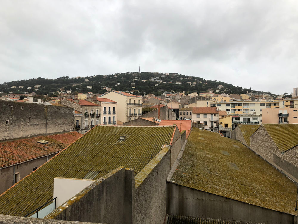Location Appartement F2 COTE QUAI Sète