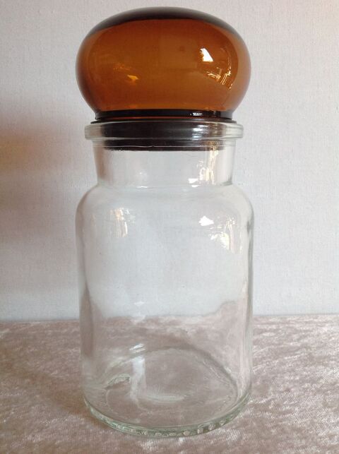 BOCAL APOTHICAIRE BOUCHON AMBR� VINTAGE Envoi Possible
10 Tr�gunc (29)