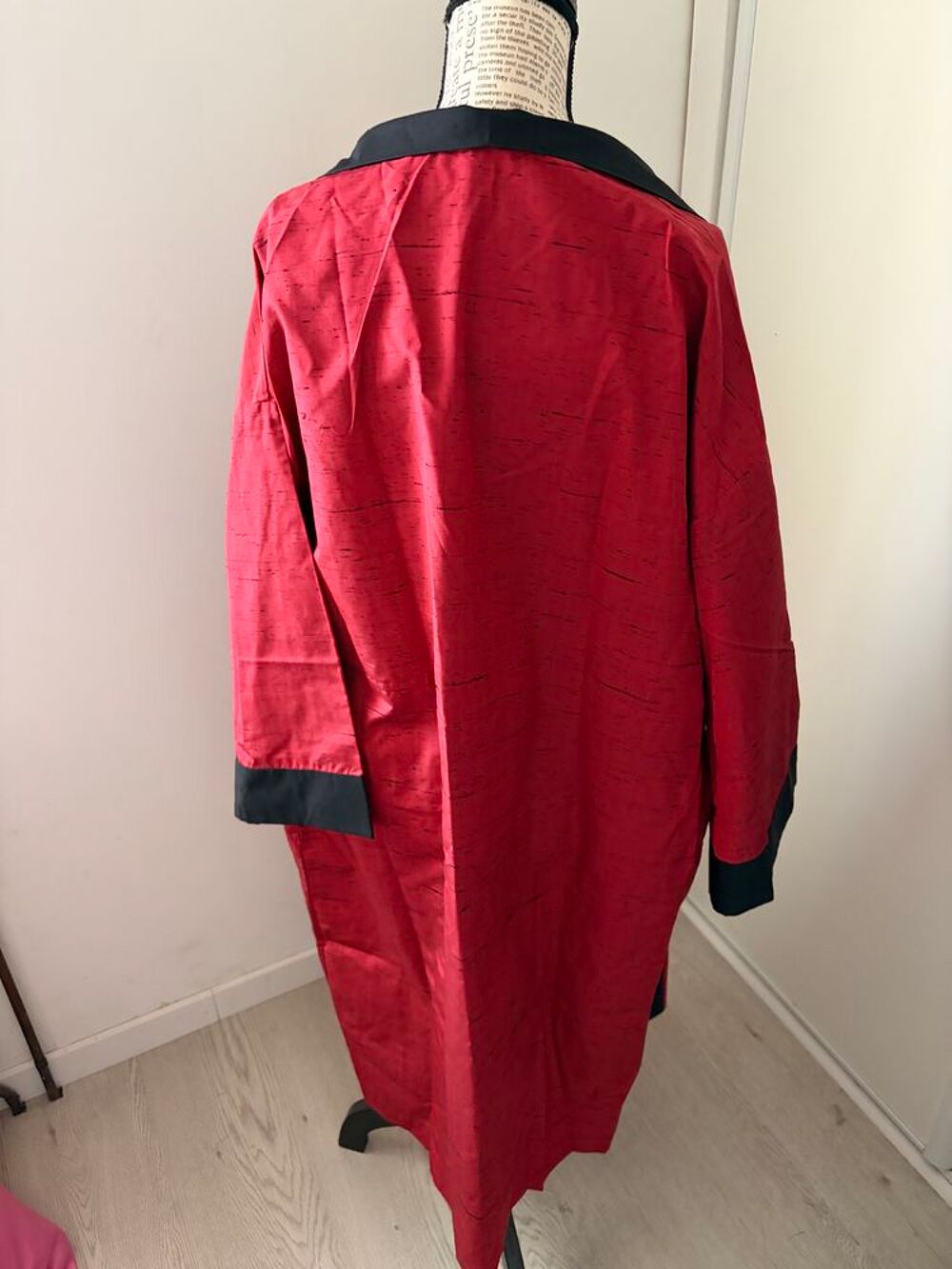 Alerte P&eacute;pite ! Kimono de luxe Petronio - Le rouge qui claqu Vêtements