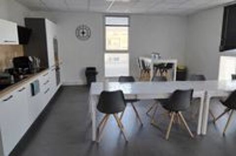   Bureaux privés meublés de 11 à 19 m² à Nîmes 
