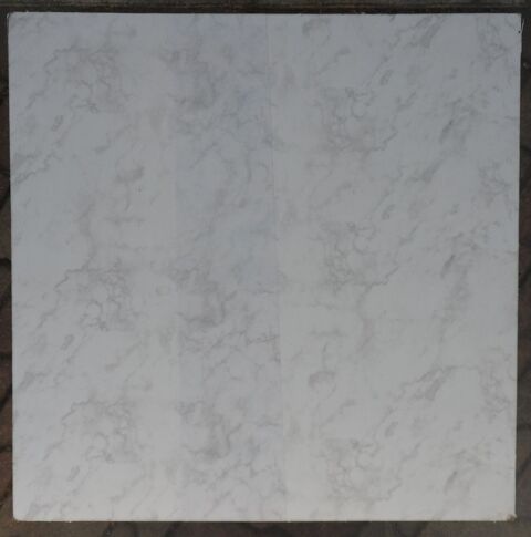 Table basse carre  restaurer pitinement mtallique 15 Castries (34)