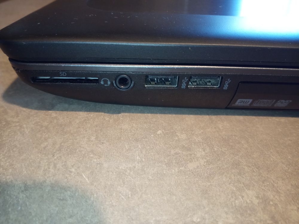 HP ZBook PRO17 G2 windows 11 - i7 - 32Go - SSD 256 + SSD 1To Matériel informatique