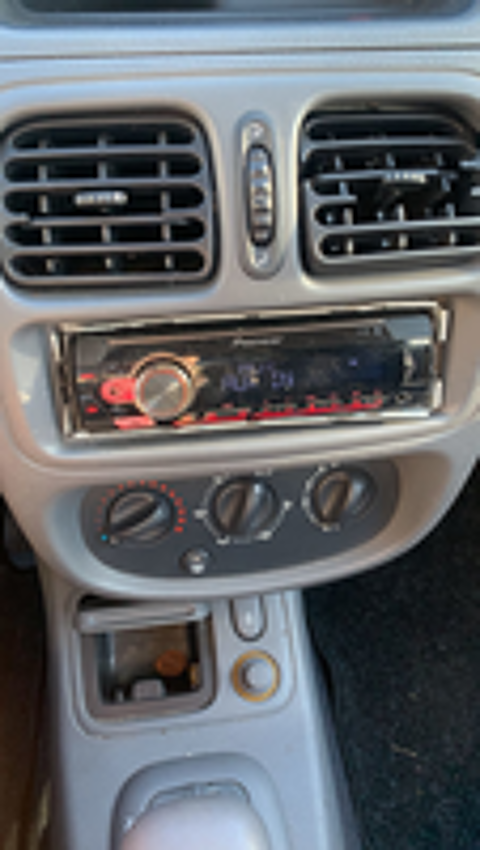 Clio II Clio 1.6i Initiale A 1999 occasion 56100 Lorient