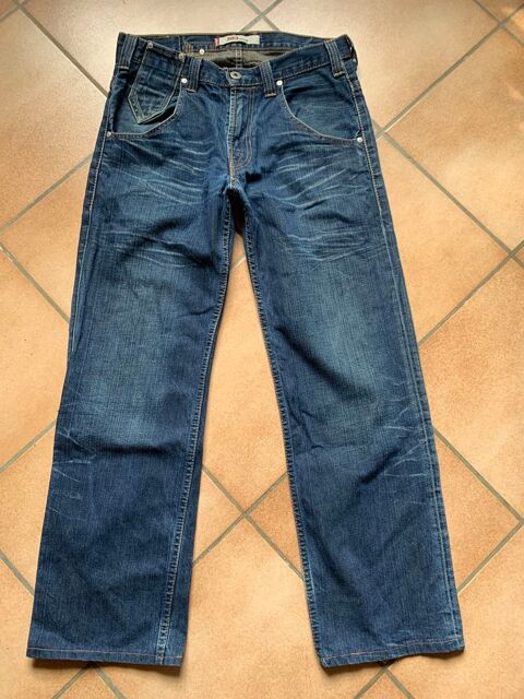 Levis jeans bleu 503 Loose W30 L34 fonc dlav moustache. B 35 Curnier (26)