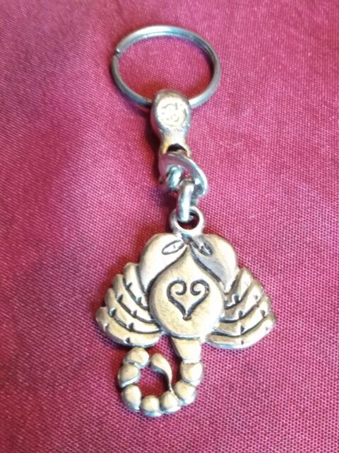 Porte-clefs scorpion 4 Avermes (03)