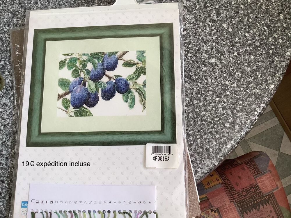 Pour les fondues de broderie aux points de croix
Décoration