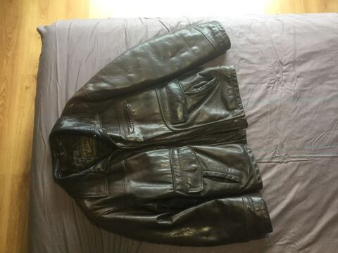 Blouson redsking en cuir
60 Saint-Etienne (42)