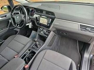 Touran 1.2 TSI 110 BMT 7pl Confortline Business 2015 occasion 34690 Fabr&egrave;gues