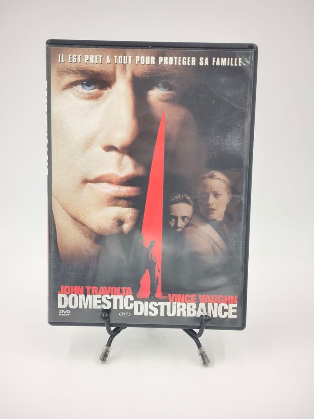 Film DVD Domestic Disturbance en boite DVD et blu-ray