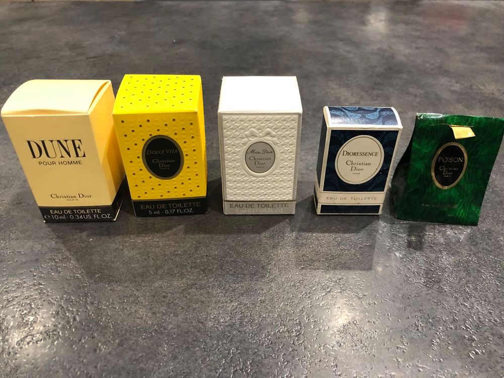 Miniatures de parfum anciennes 