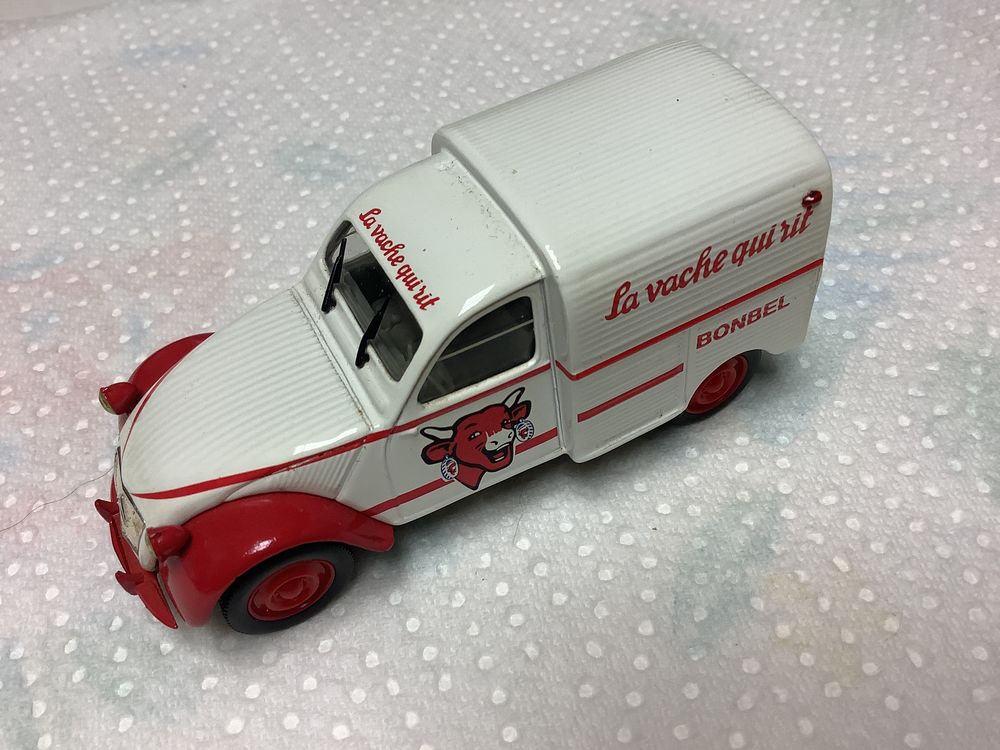 CITRO&Euml;N 2CV FOURGONNETTE 1/43 voiture miniature 