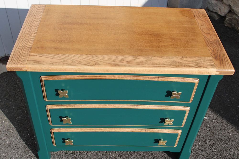 Commode en ch&ecirc;ne r&eacute;nov&eacute;e Meubles