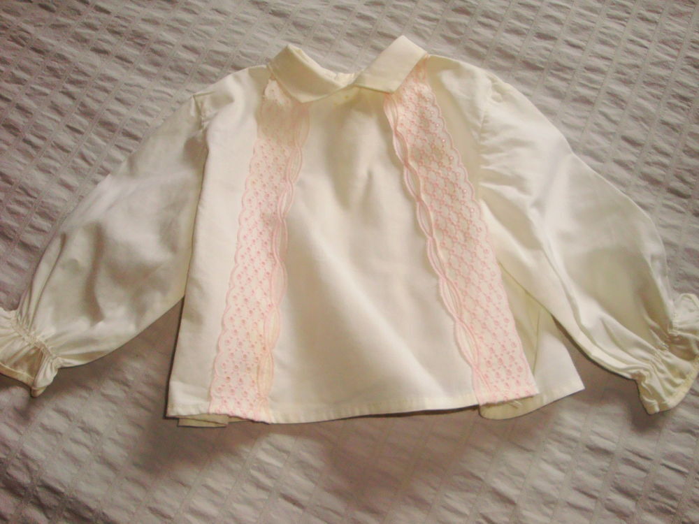 Chemisier blanc brod&eacute; 1er &acirc;ge Vêtements enfants