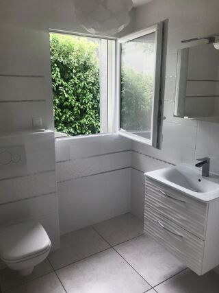  Villa à louer 5 pièces 127 m²