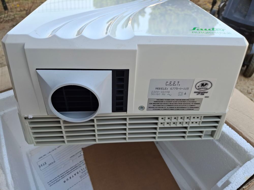 Seche mains electrique Electroménager
