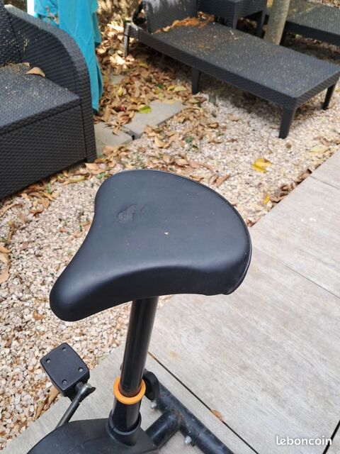 V�lo d'appartement 35 La Valentine (13)