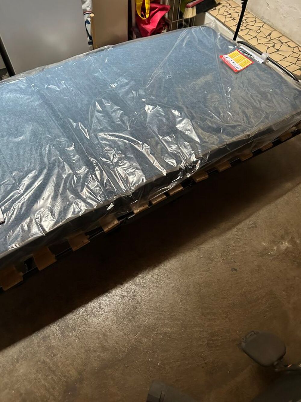 Lit pliant une personne 190 X 80 avec matelas Meubles