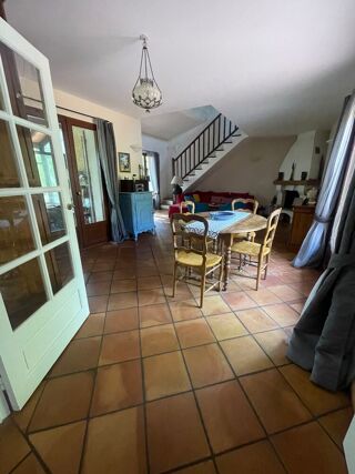  Villa à vendre 8 pièces 220 m²