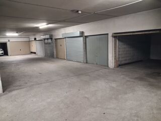  Parking / Garage à louer 13 m² Cagnes-sur-mer