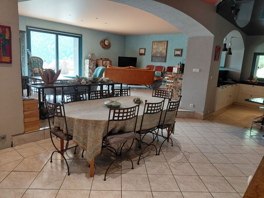 Vente Maison Maison spacieuse, chaleureuse et agréable à la montagne Saint-sigismond