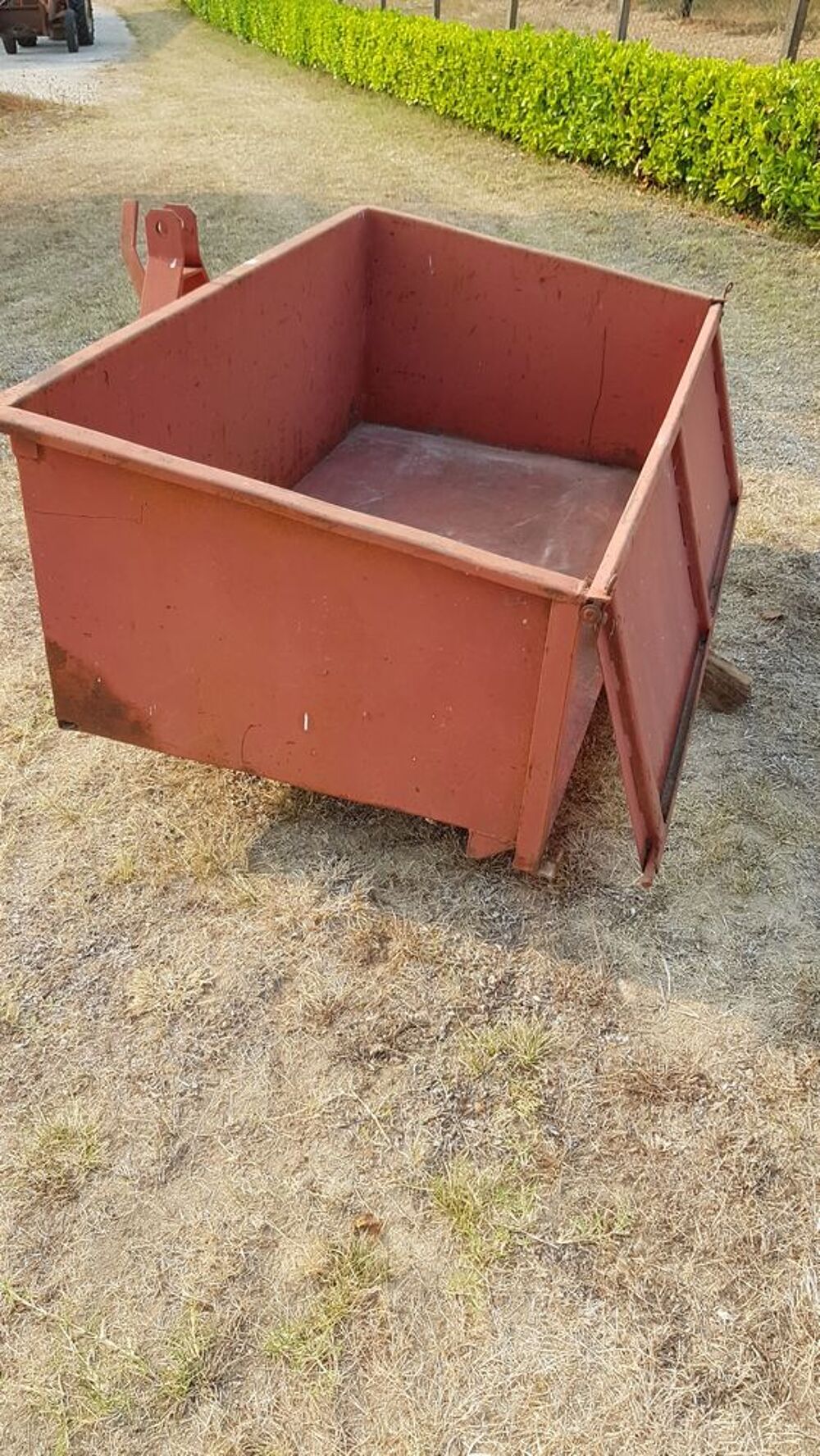 Benne pour tracteur Jardin