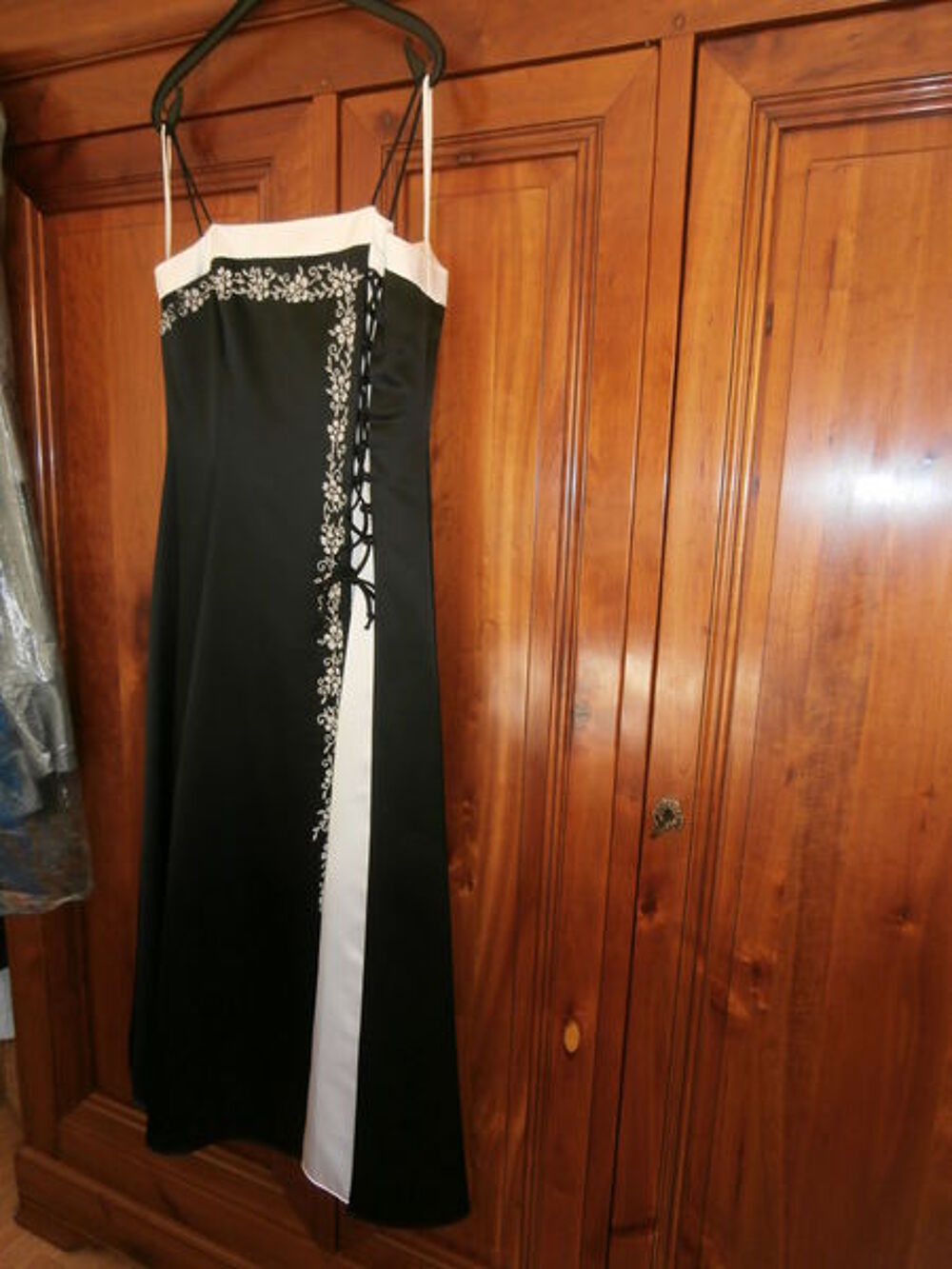 Robe de soir&eacute;e Vtements