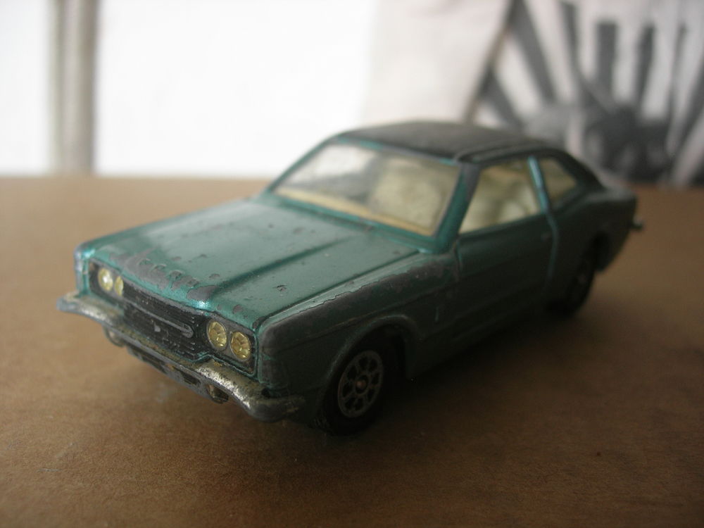 Ford Consul Cortina GTX 1/43 Gorgi toys 
