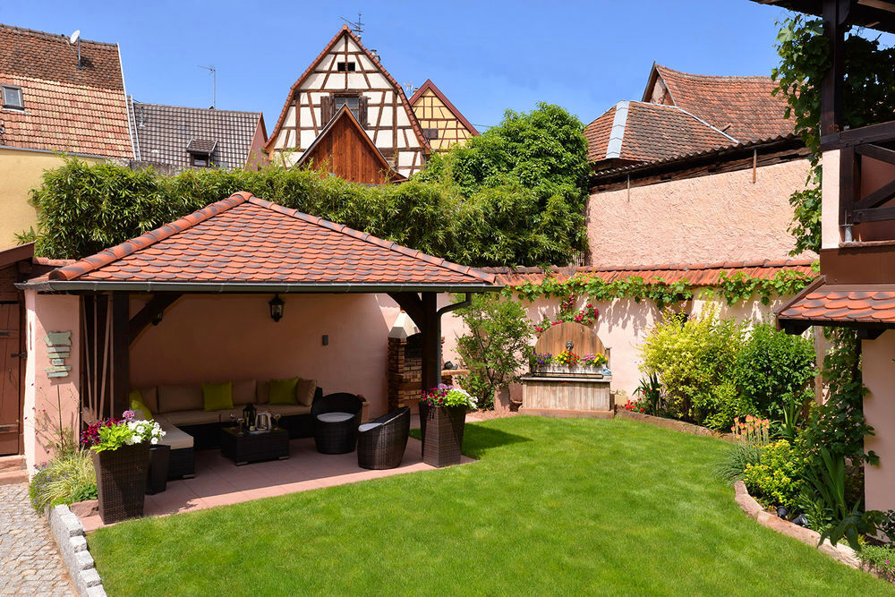   Le CLOS DES RAISINS Chambres d'htes de charme en Alsace
Vacances  / Offres de location 