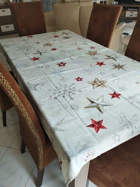 lot de 2 nappes de Noël 15 Guyancourt (78)