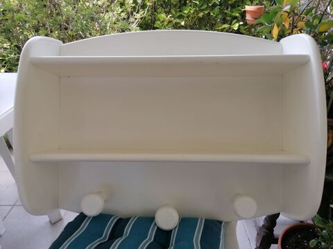�tag�re porte-manteaux 15 Valbonne (06)