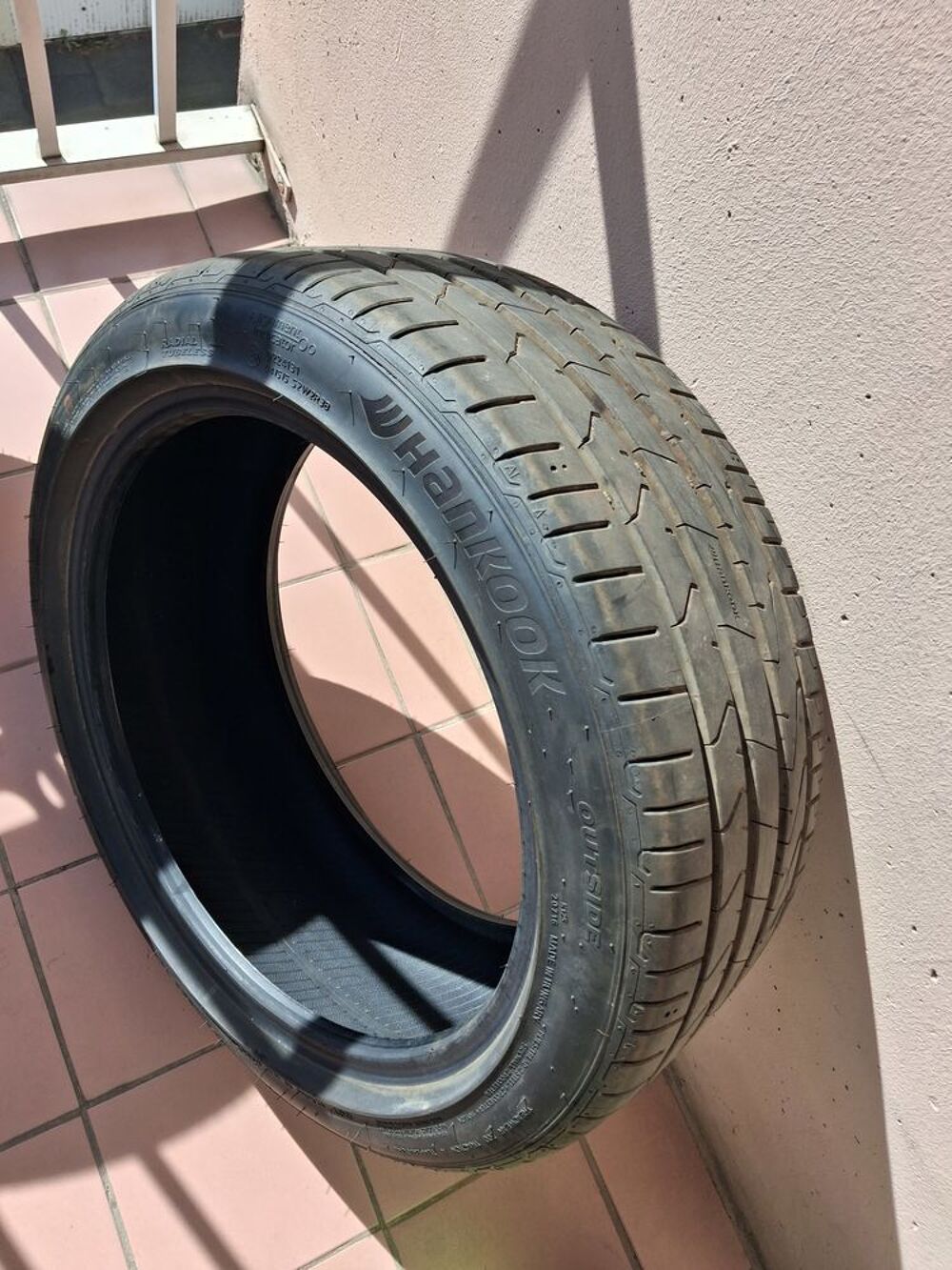 Pneus neufs HANKOOK Bricolage
