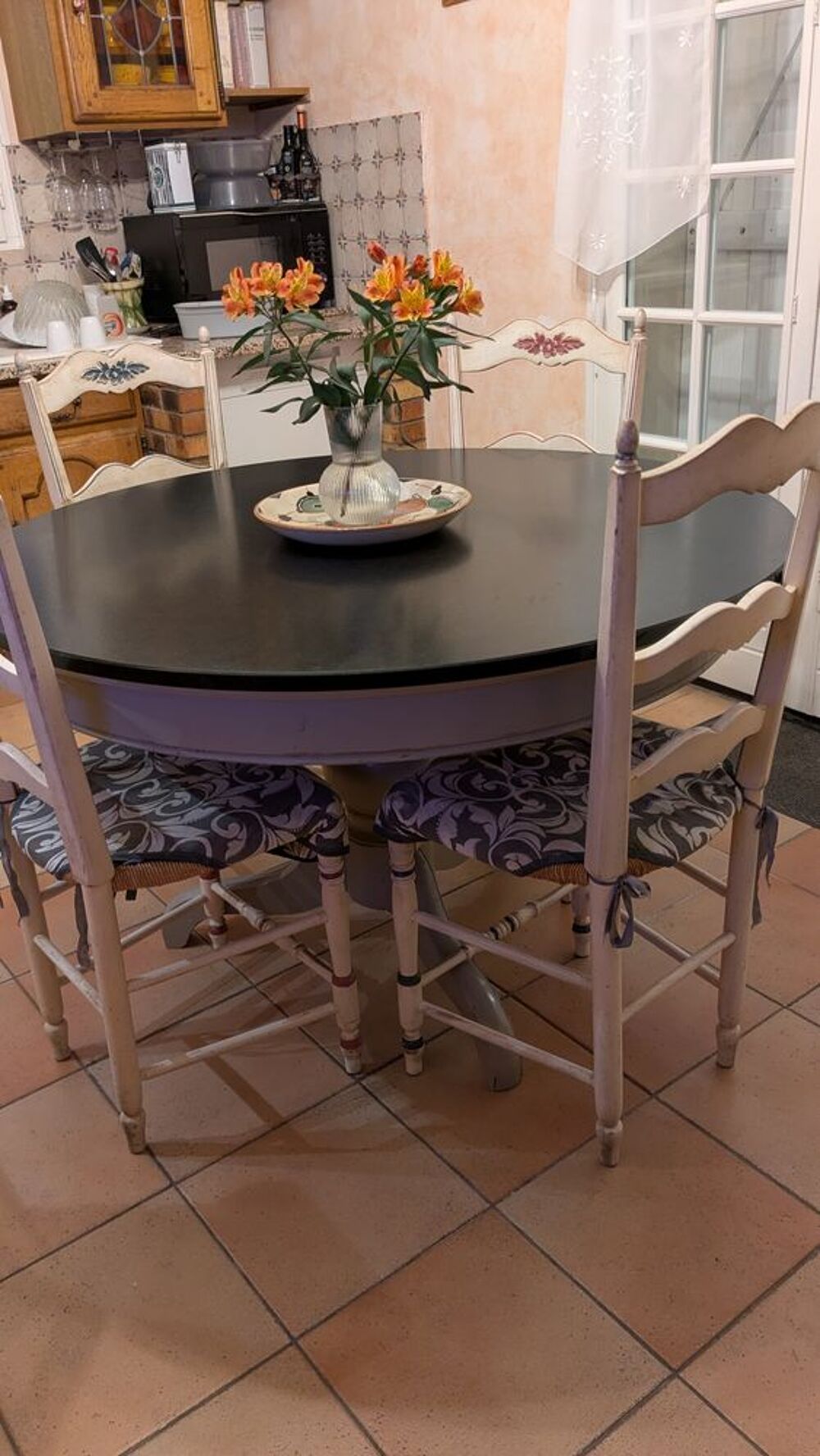 TABLE RONDE GRANIT NOIR 120 cm Meubles