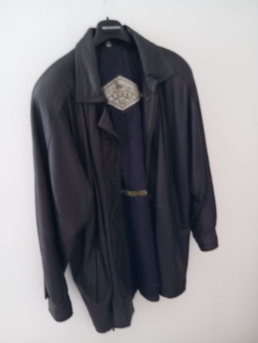 Veste femme en Cuir taille L Vêtements
