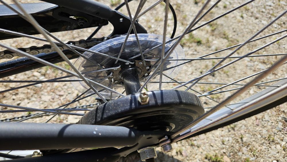 V&eacute;lo de ville b-twin gris pour femme Vélos