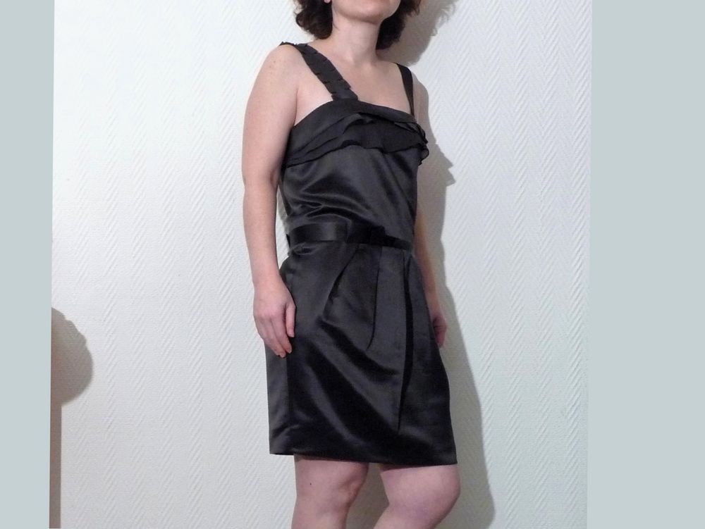 Robe en 100% Soie Anthracite &agrave; Bretelles- Ath&eacute; Vanessa Bruno Vêtements