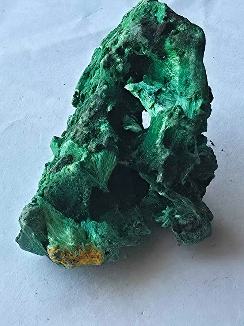 Min&eacute;ral de Collection : Malachite Fibreuse-Congo 