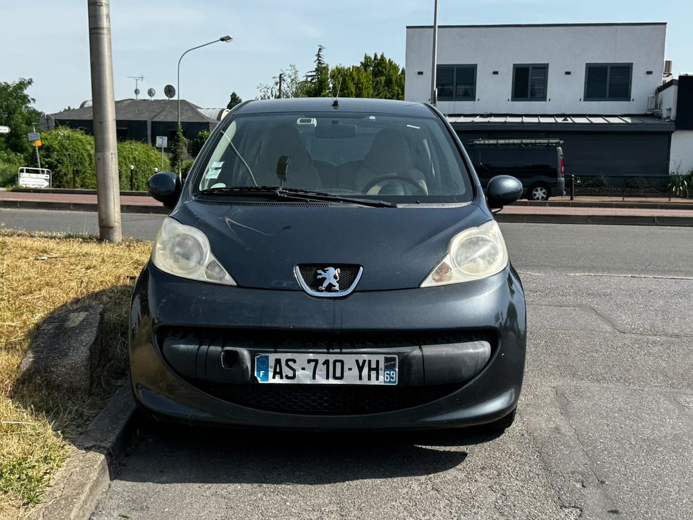 107 1.0e 12V 68ch 2-Tronic Trendy 2005 occasion 94000 Cr&eacute;teil