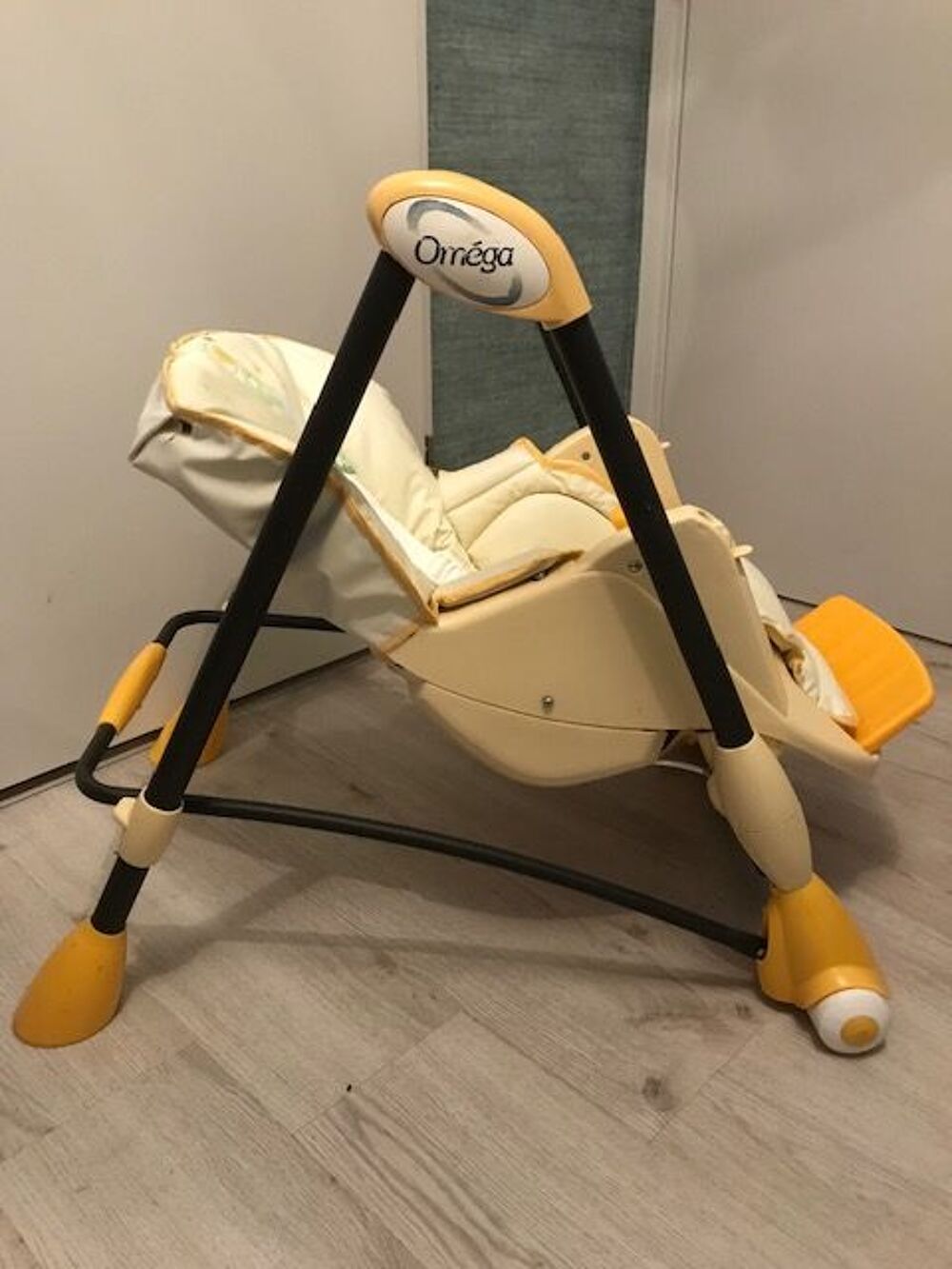 chaise haute Puériculture