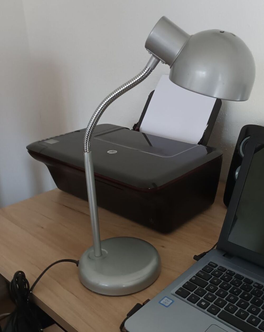 lampe de bureau m&eacute;tal
gris argent&eacute;e Décoration