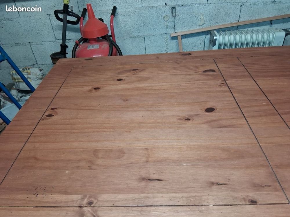 Table en pin Meubles