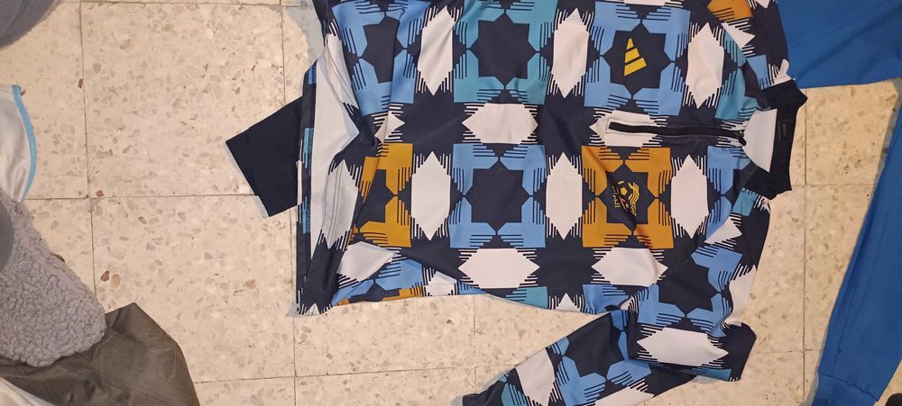 surv&ecirc;t Adidas Alg&eacute;rie Vêtements