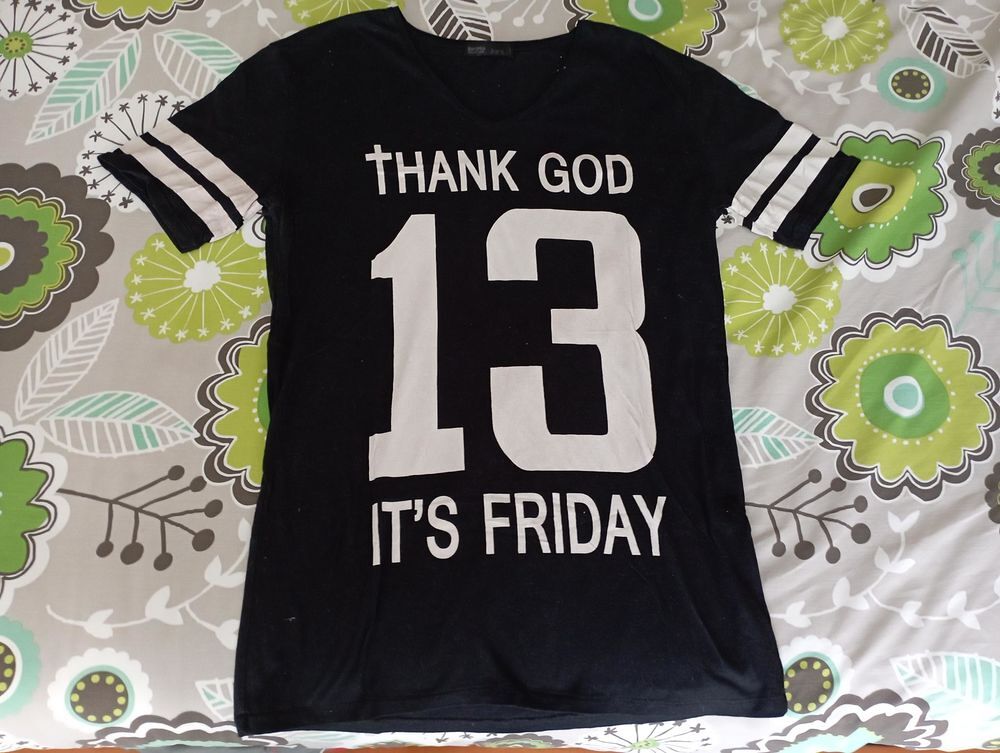 T-shirt BERSCHKA, Vêtements