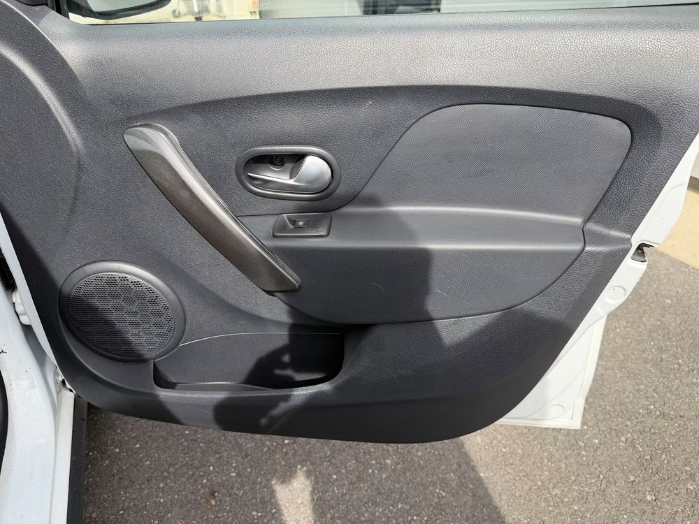 Sandero STEPWAY 0.9 TCE 90 PRESTIGE 2018 occasion 33450 Montussan