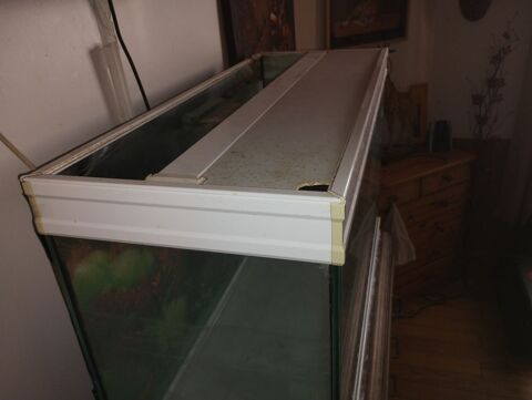 aquarium cuve nue avec rampe led 150 02700 Frires-failloul