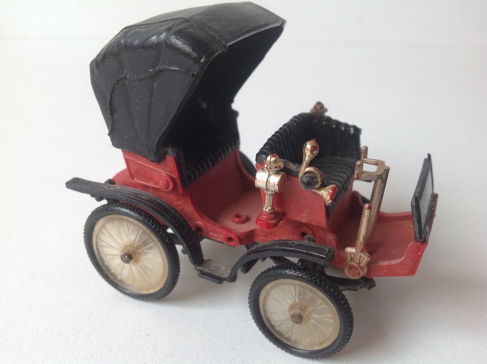 MINIALUXE QUADRICYCLE PEUGEOT 1892 Envoi Possible
