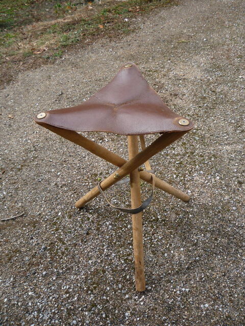 Siège pliable cuir et bois/chasse/pêche/camping 45 Castres (81)