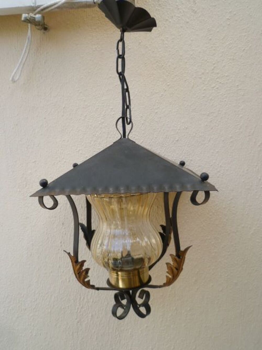 Suspension fer forg&eacute; Décoration