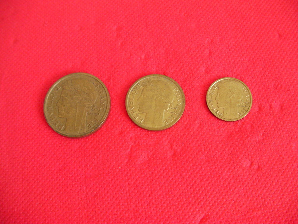 Pi&egrave;ces de monnaie MORLON 0,50cts - 1F et 2F 