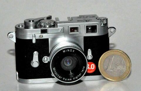 MINOX/LEICA  M3 (Numrique-Miniature ) 150 Biarritz (64)