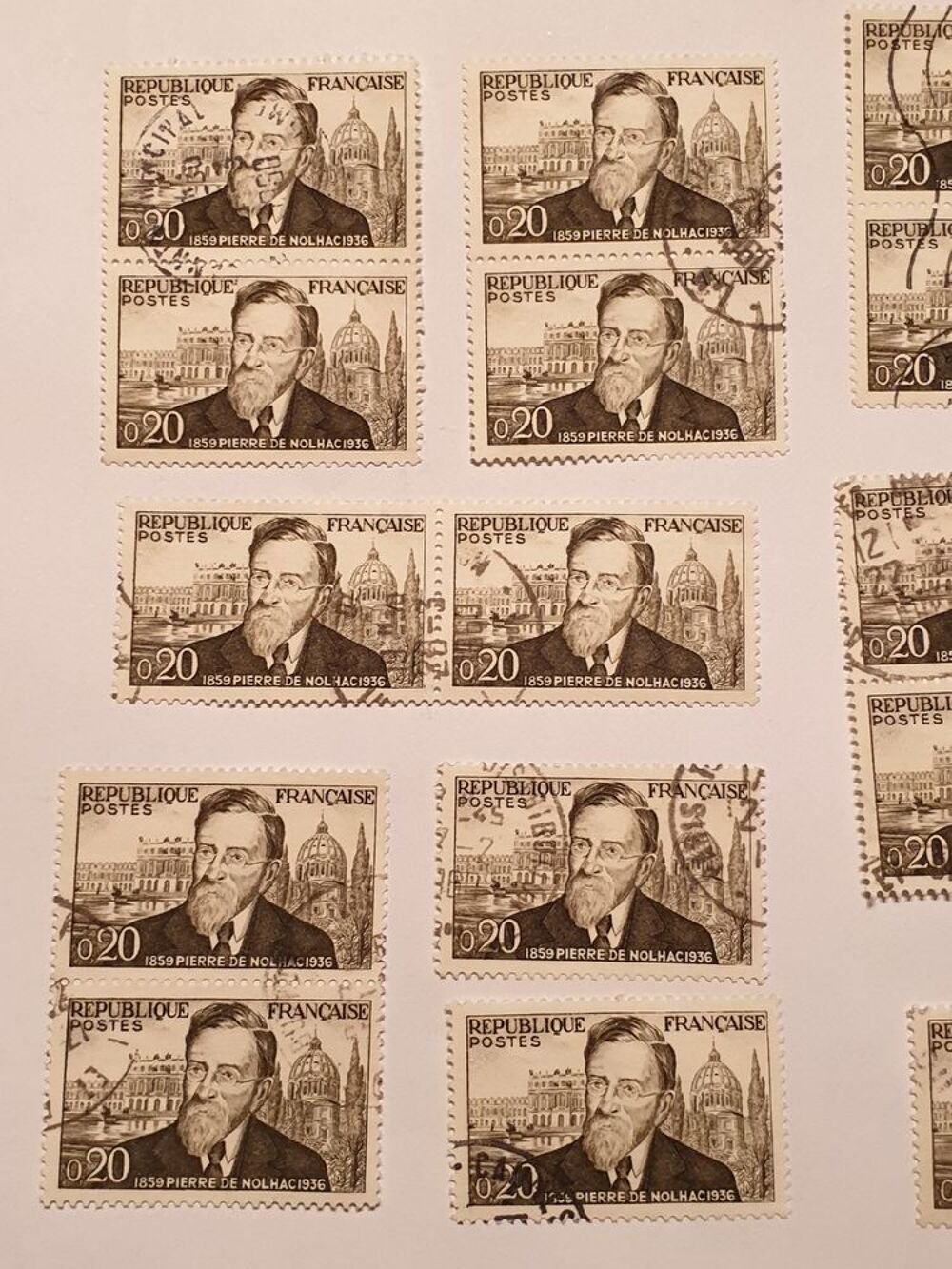 Timbre France 1960 Pierre Girauld de Nolhac - lot 1.65 euro 